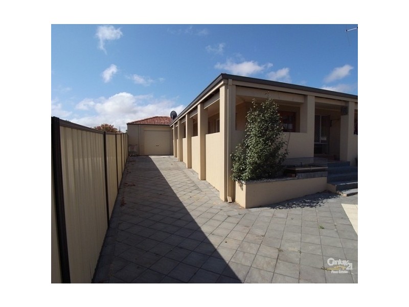 10 Frawley Ramble, Clarkson WA 6030