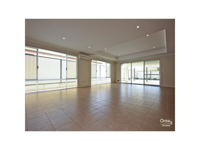 9 Capitol Turn, Clarkson WA 6030