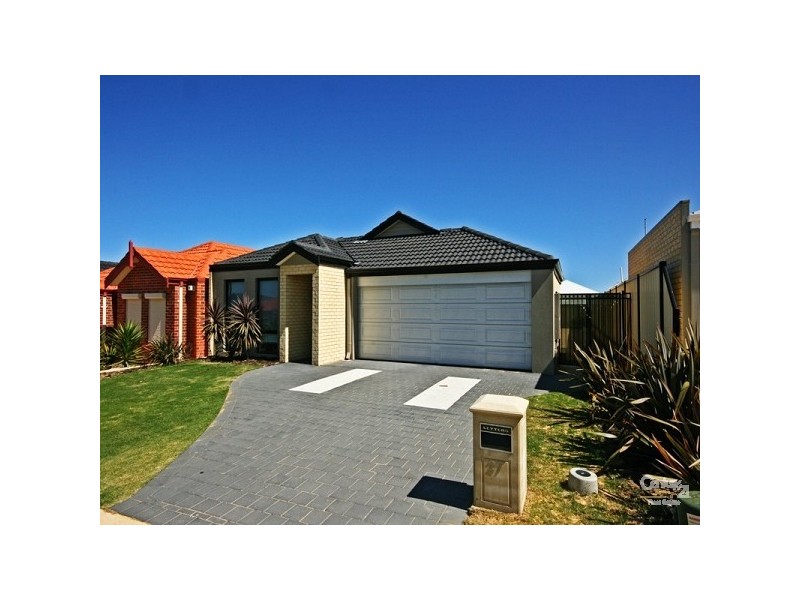27 Lakewood Terrace, Clarkson WA 6030