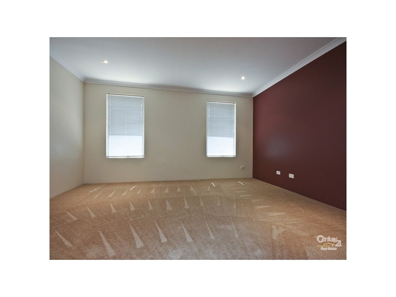 27 Lakewood Terrace, Clarkson WA 6030