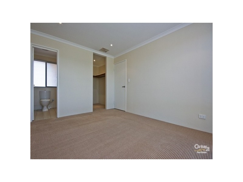 27 Lakewood Terrace, Clarkson WA 6030