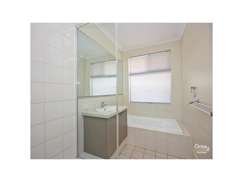 27 Lakewood Terrace, Clarkson WA 6030