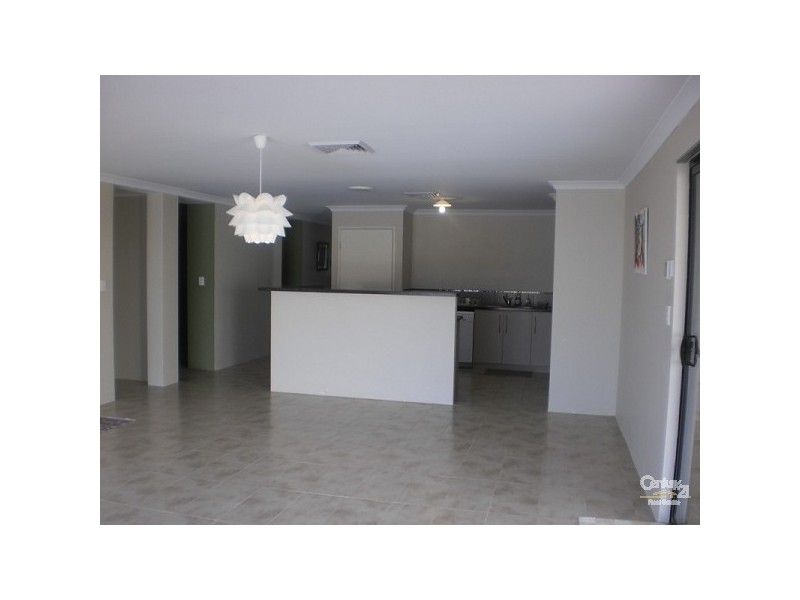 6 Skerries way, Ridgewood WA 6030