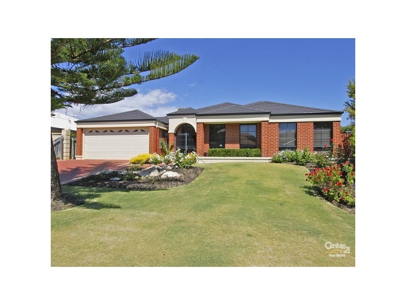 30 Rochester Drive, Mindarie WA 6030