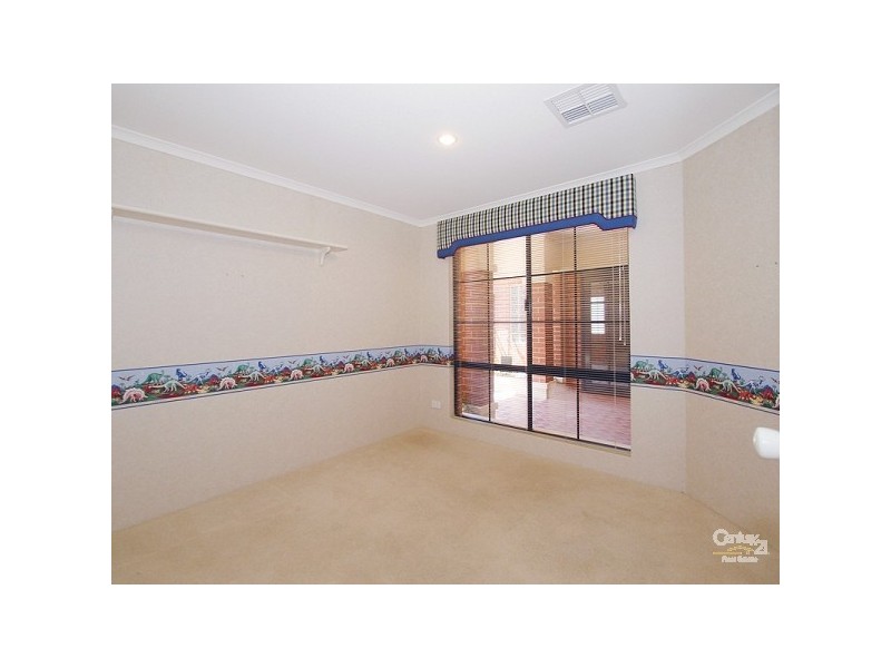 30 Rochester Drive, Mindarie WA 6030