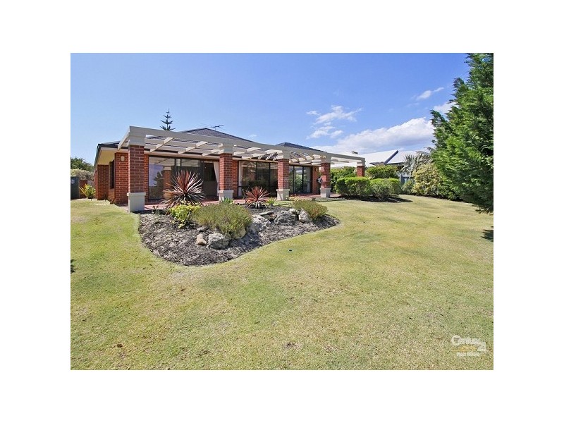 30 Rochester Drive, Mindarie WA 6030