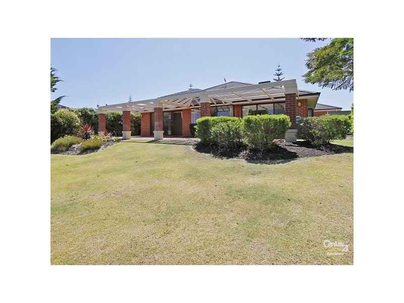 30 Rochester Drive, Mindarie WA 6030