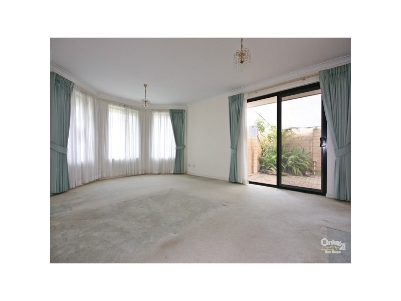 14 Seville Crest, Mindarie WA 6030