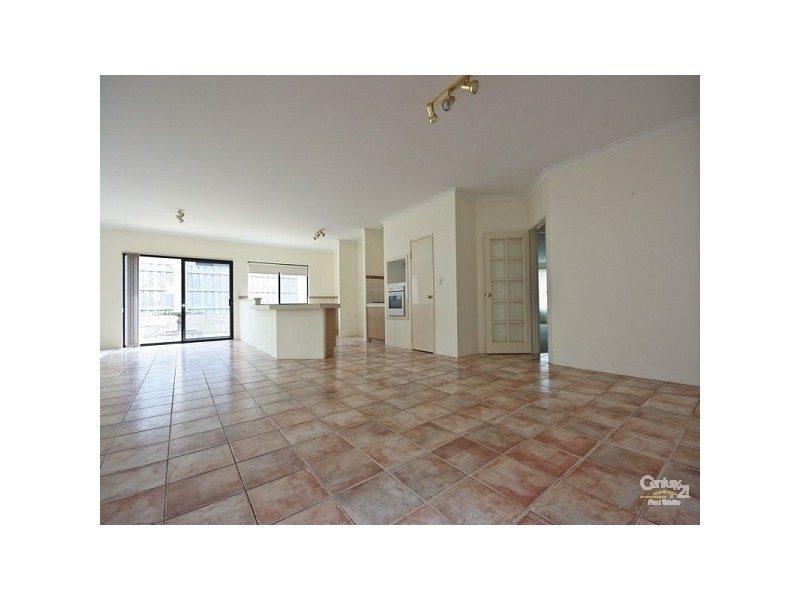 14 Seville Crest, Mindarie WA 6030