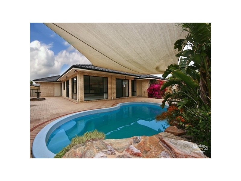 14 Seville Crest, Mindarie WA 6030