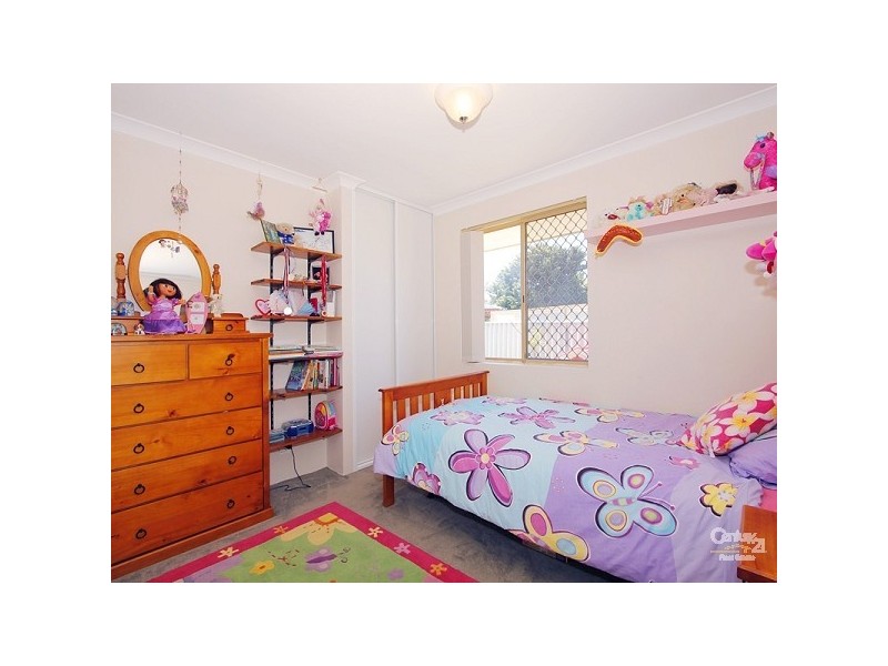 2 Tenby Close, Merriwa WA 6030
