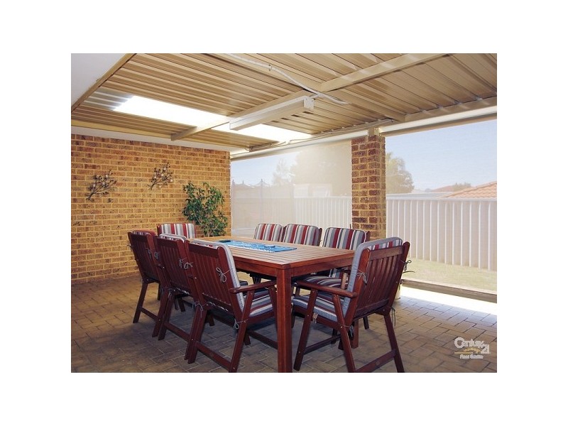 2 Tenby Close, Merriwa WA 6030