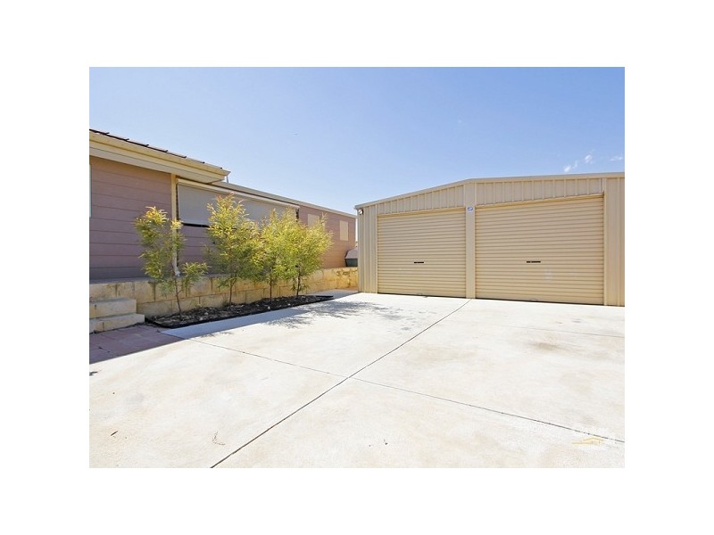 2 Tenby Close, Merriwa WA 6030