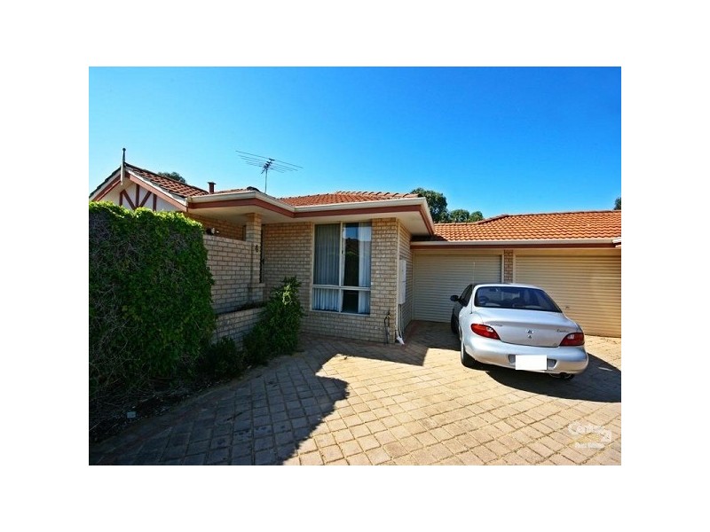 4/42 Stonehaven Parade, Kinross WA 6028