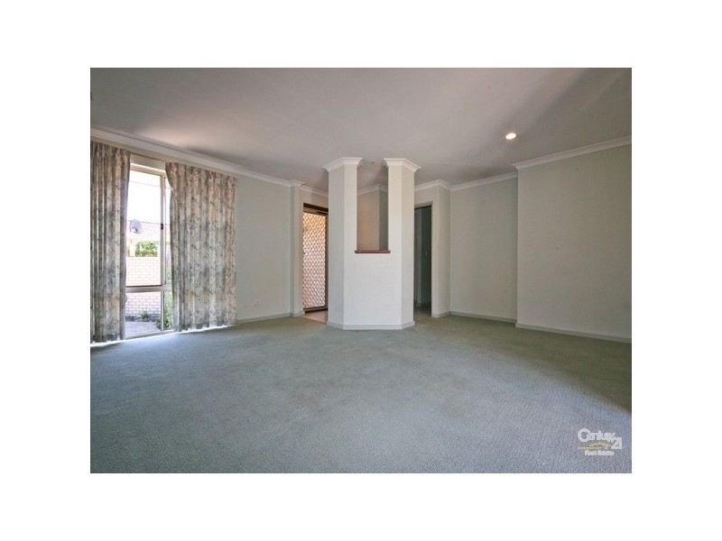 4/42 Stonehaven Parade, Kinross WA 6028