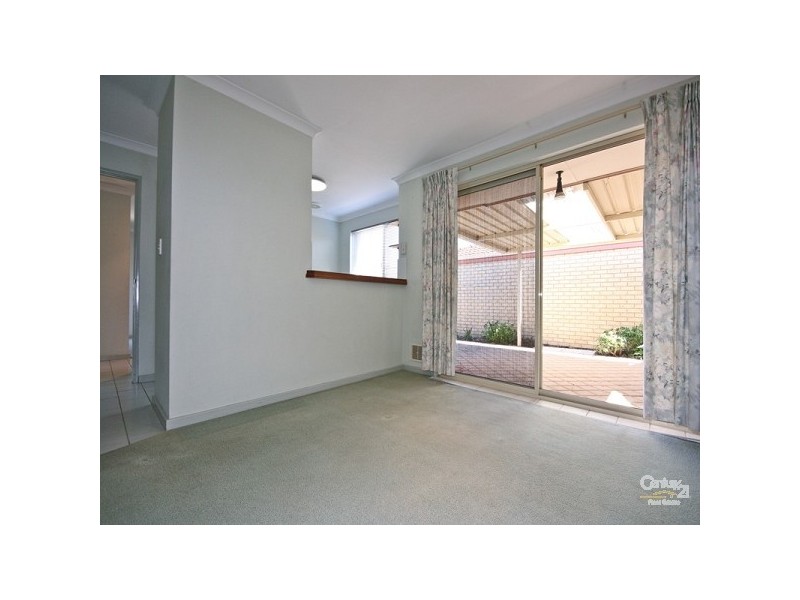 4/42 Stonehaven Parade, Kinross WA 6028