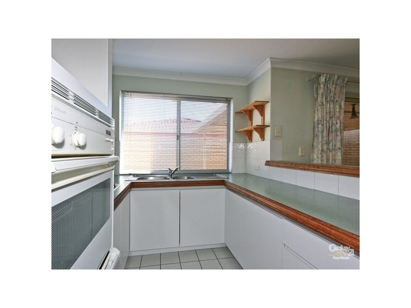 4/42 Stonehaven Parade, Kinross WA 6028