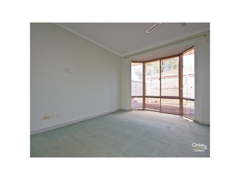 4/42 Stonehaven Parade, Kinross WA 6028