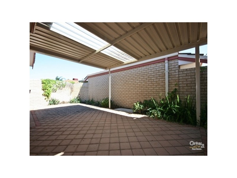 4/42 Stonehaven Parade, Kinross WA 6028