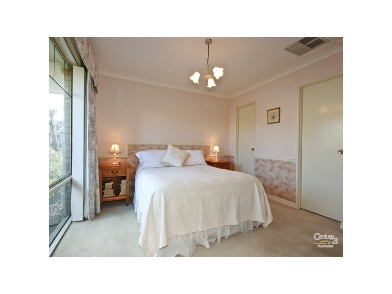 20 Savona Grove, Mindarie WA 6030