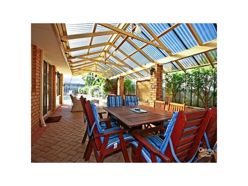 20 Savona Grove, Mindarie WA 6030