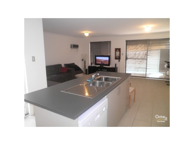 92a  Kahana parkway, Butler WA 6036