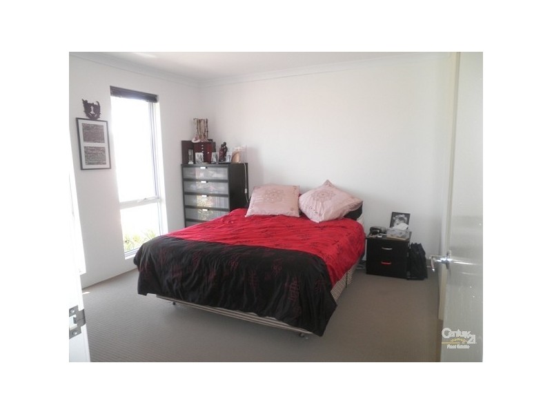 92a  Kahana parkway, Butler WA 6036