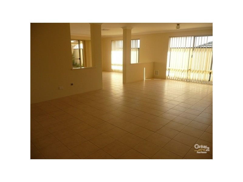 8 Pebbly way, Clarkson WA 6030