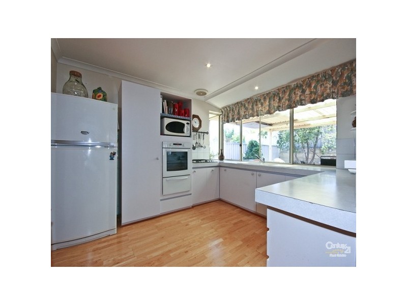 10 Brunel Court, Currambine WA 6028