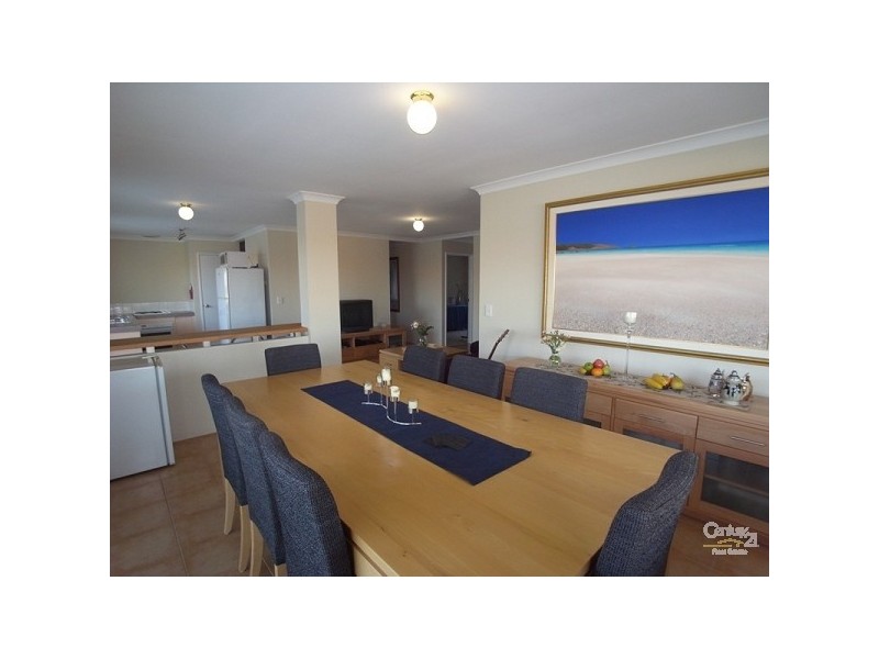12 Drammen Elbow, Merriwa WA 6030