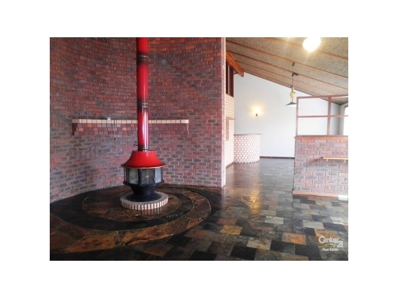 2 Mousehole cresent, Yanchep WA 6035