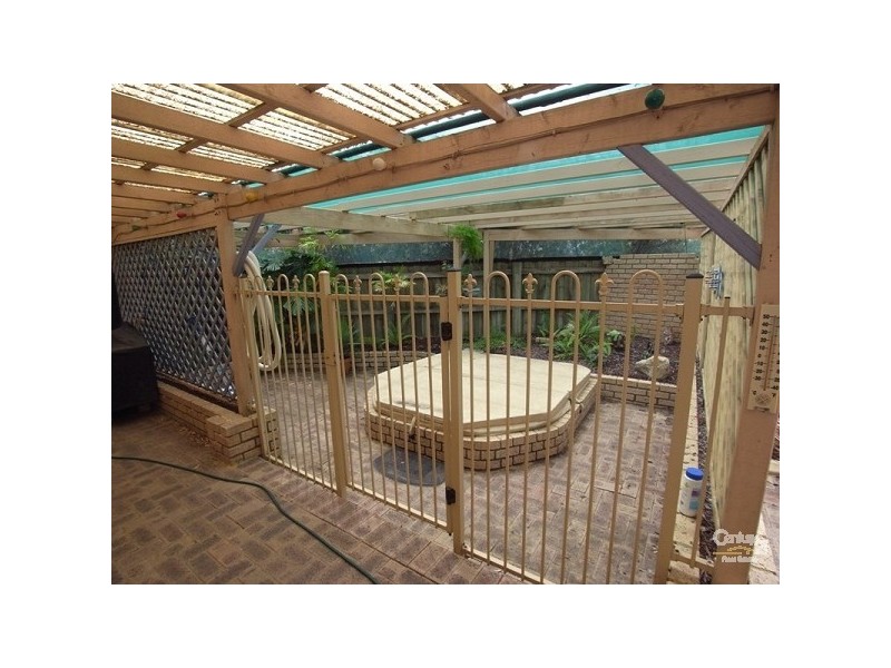 5 Tenet Court, Merriwa WA 6030