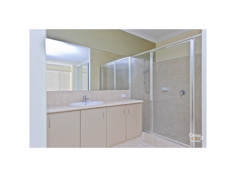 6 Roosky Approach, Ridgewood WA 6030