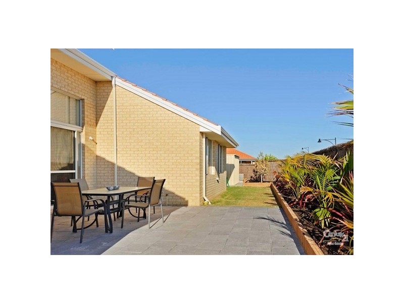 6 Roosky Approach, Ridgewood WA 6030