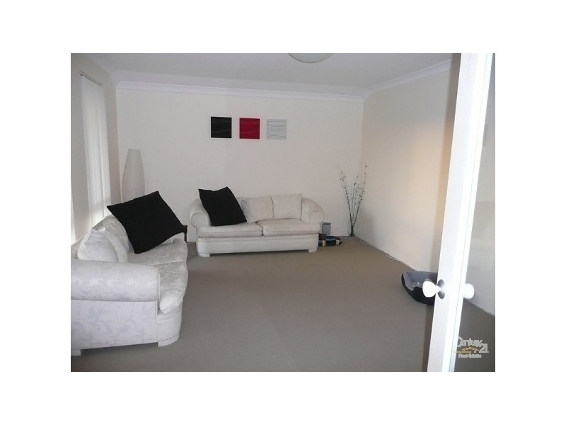 8 Grallina way, Tapping WA 6065