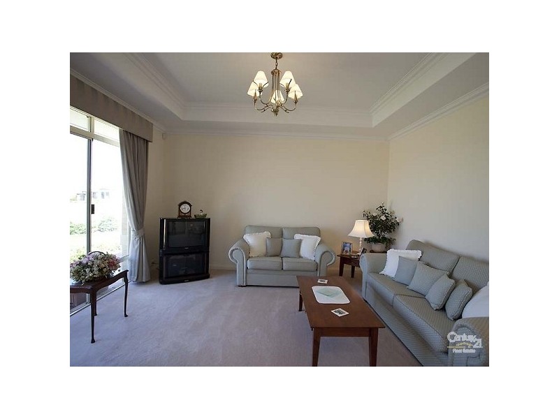 33 Ashbourne Avenue, Ridgewood WA 6030