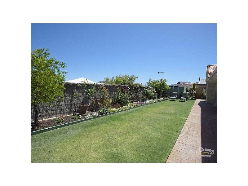 33 Ashbourne Avenue, Ridgewood WA 6030