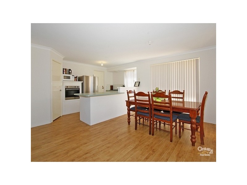 8 Woodstock Way, Butler WA 6036