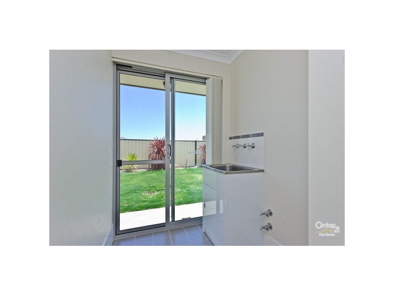 118 Liberty Drive, Clarkson WA 6030