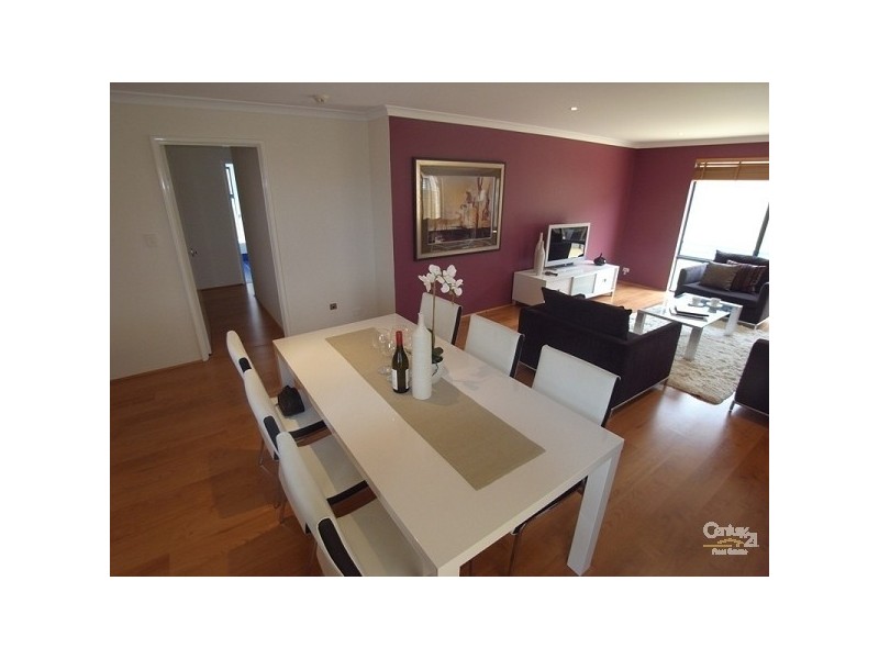 10 Bantry Bend, Mindarie WA 6030