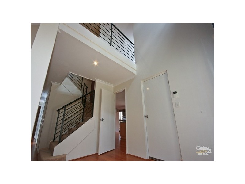 10 Bantry Bend, Mindarie WA 6030