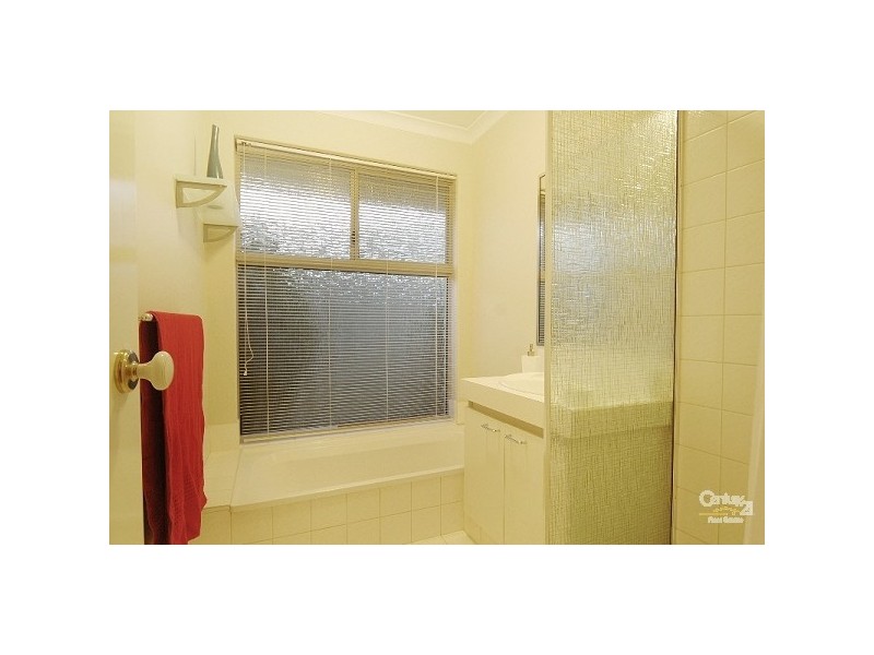 7 Nairana Place, Currambine WA 6028