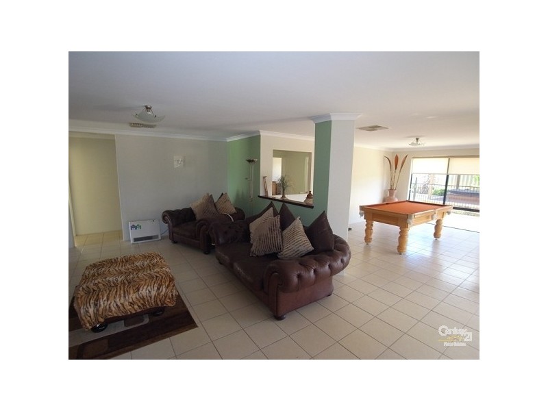 6 Horsley Green, Butler WA 6036