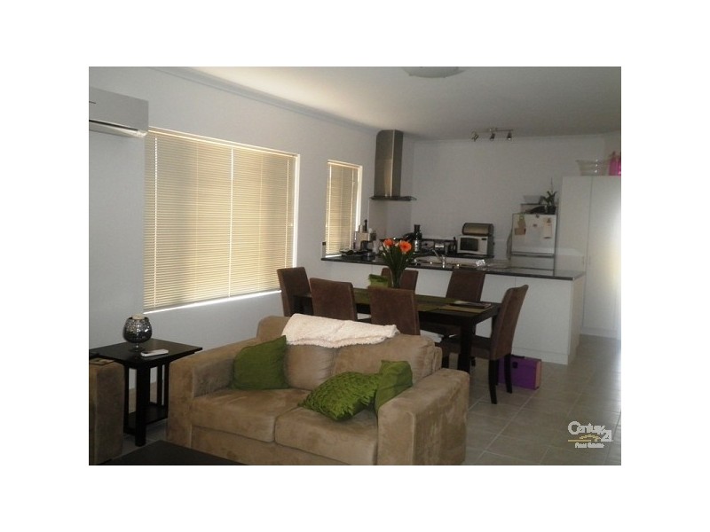 5 Hollywood heights, Clarkson WA 6030