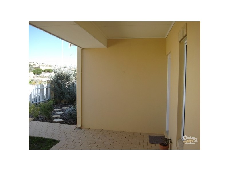 51 Lindsay Beach Blvd, Yanchep WA 6035