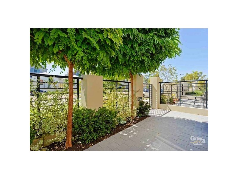 196 Celebration Boulevard, Clarkson WA 6030