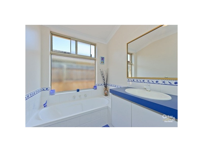 40 Burnett Drive, Clarkson WA 6030