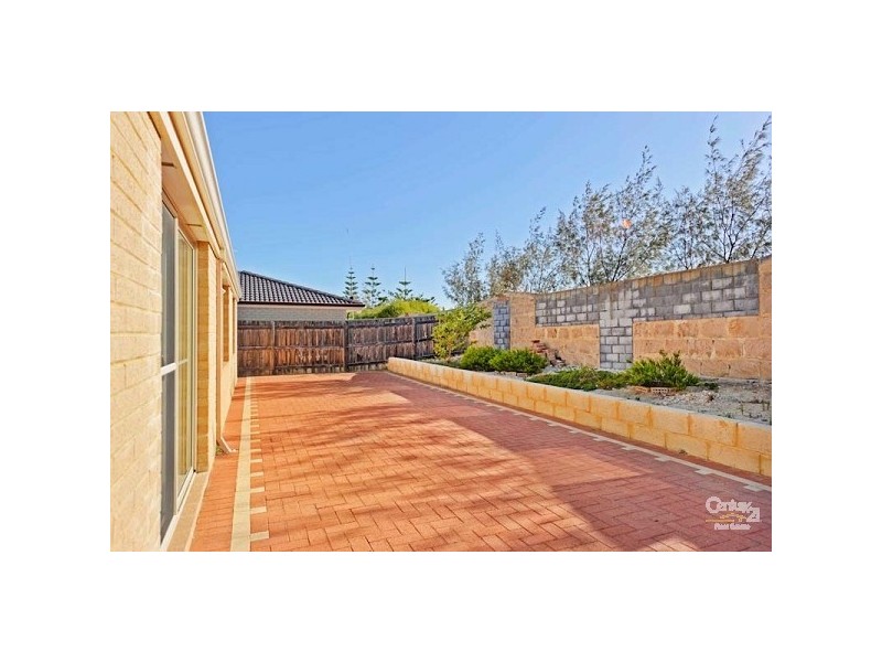 40 Burnett Drive, Clarkson WA 6030