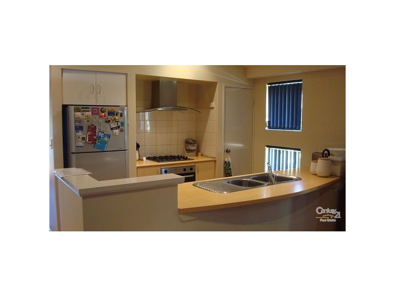 17 Alston way, Butler WA 6036