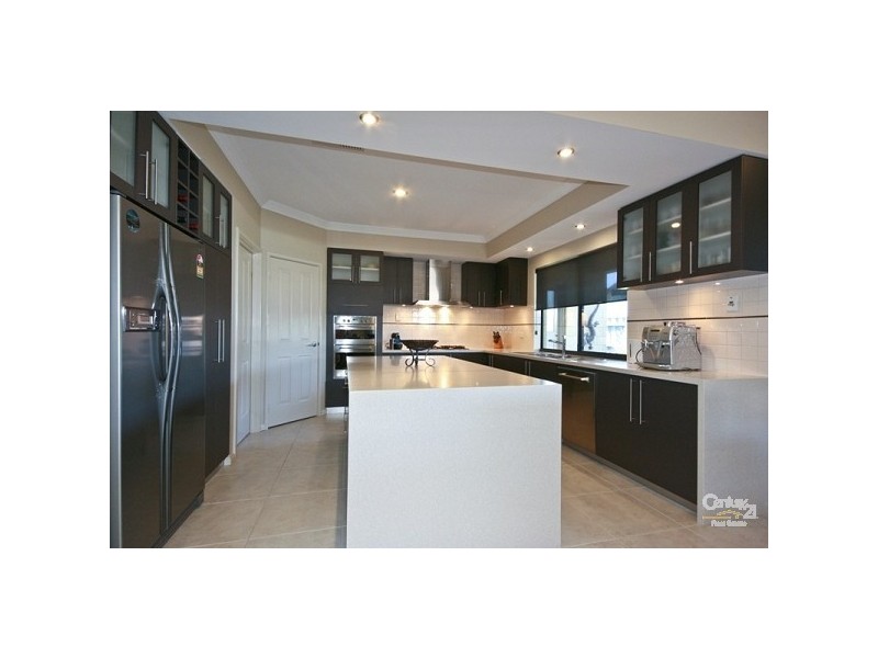 4 Karalla Elbow, Quinns Rocks WA 6030